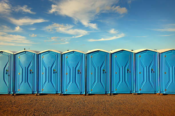 Best Deluxe Portable Toilet Rental  in Maywood, CA